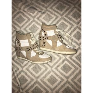 Deb Hidden heel sneakers size 11